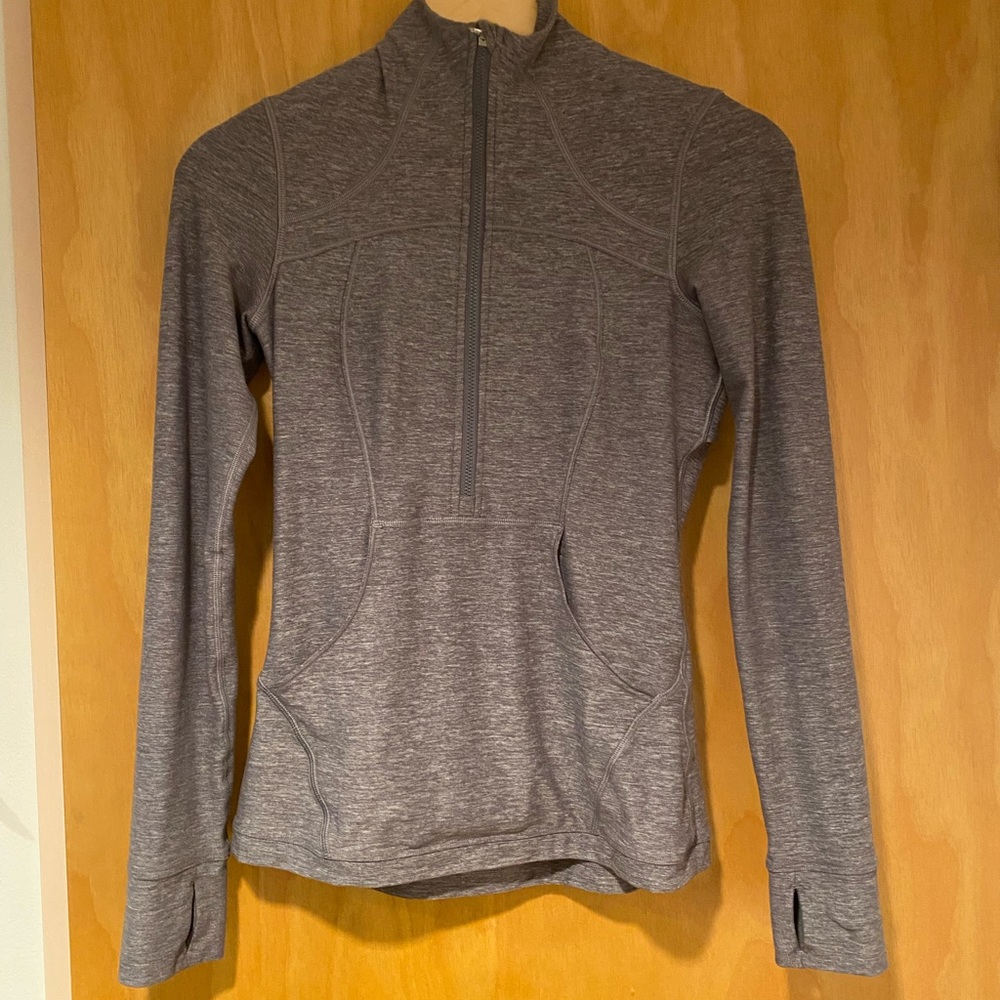Athletic lululemon sweatshirt